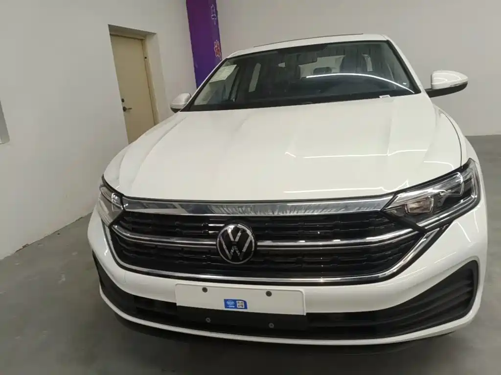 Photo 3 - Volkswagen Sagitar