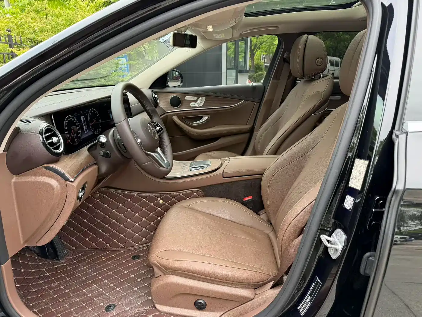 Mercedes-Benz E-Class 2020 Facelift E 300 L Fashion фото 6