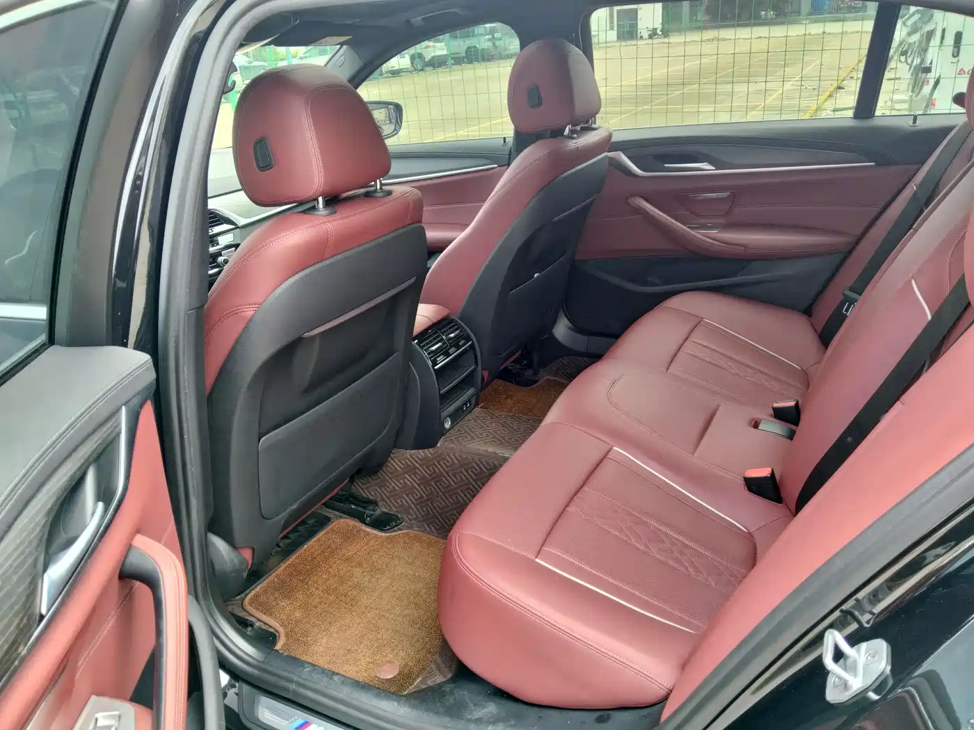 BMW 5 Series 2021 530Li Leading M Sport Package фото 4