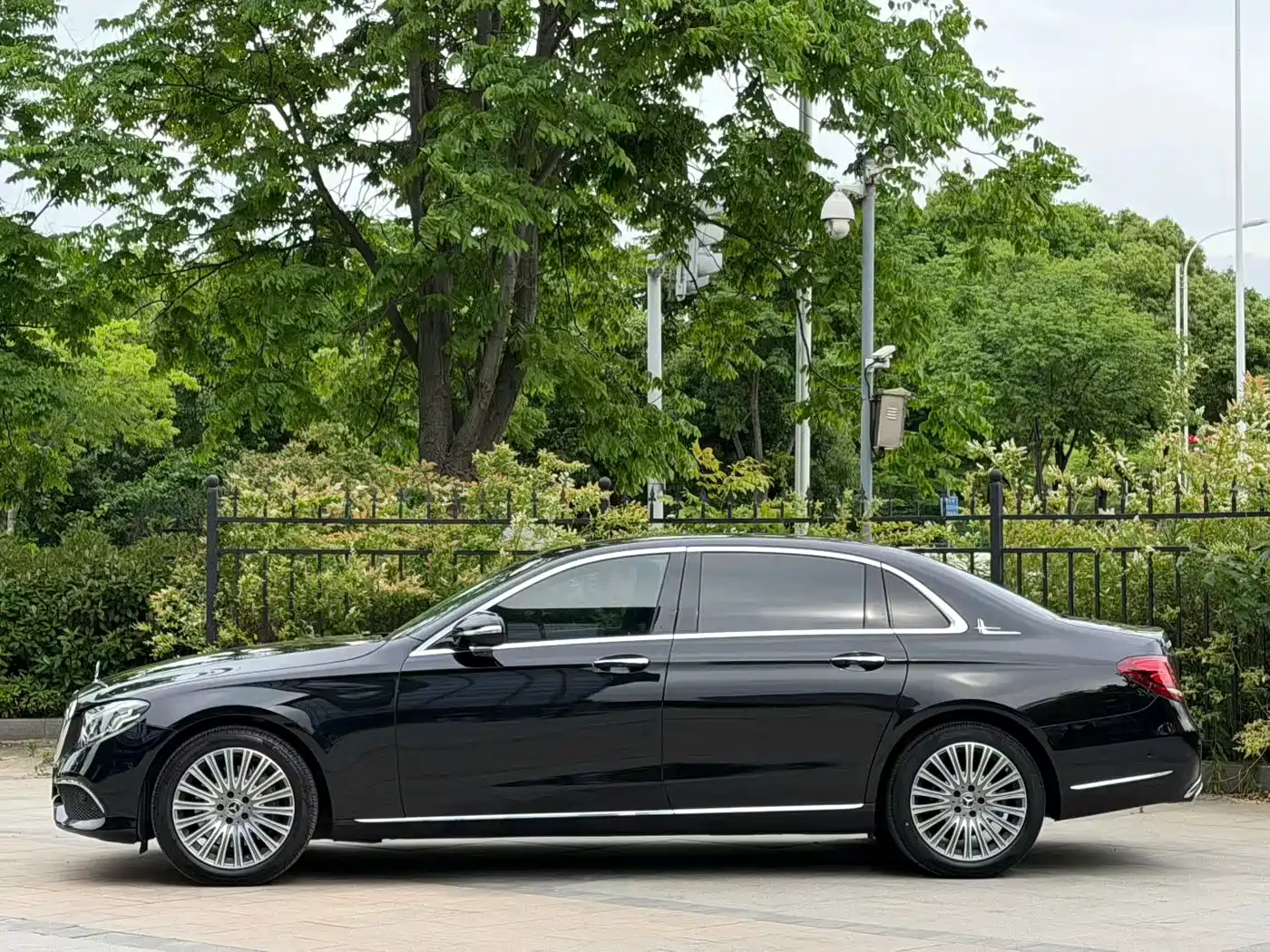 Mercedes-Benz E-Class 2020 Facelift E 300 L Fashion фото 8