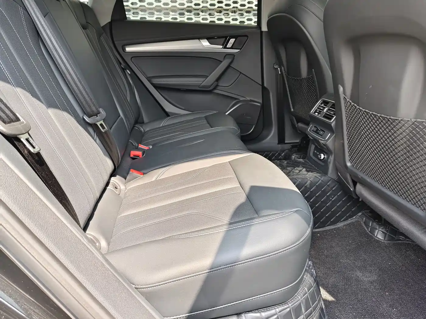 Audi Q5L 2025 40 TFSI Fashion Dynamic фото 3