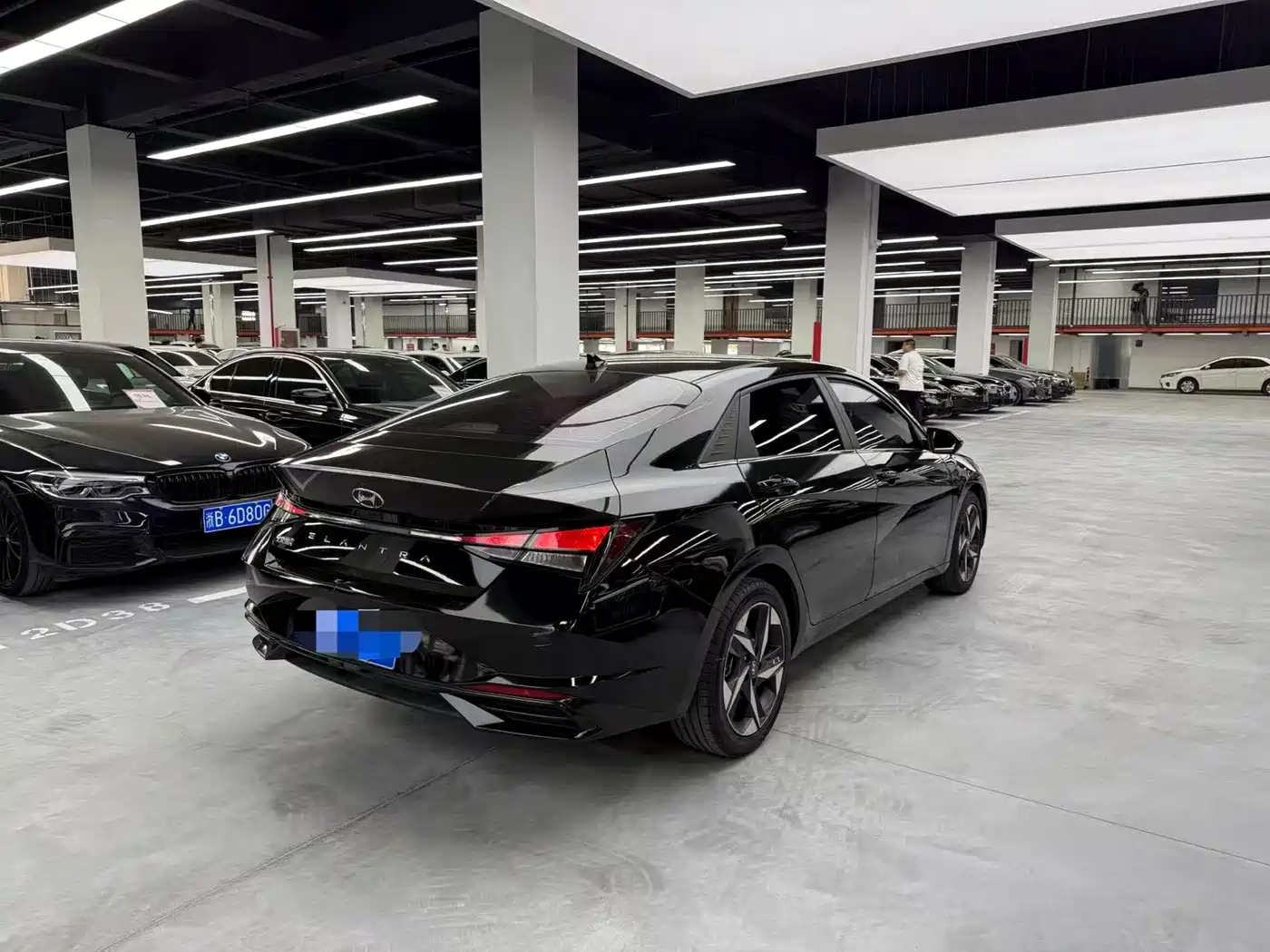 Hyundai Elantra 2023 1.5L CVT GLX Elite Edition фото 15