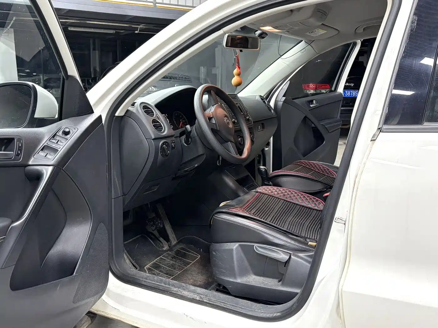 Volkswagen Tiguan 2016 Model 300TSI Automatic 2WD Trend Edition фото 4