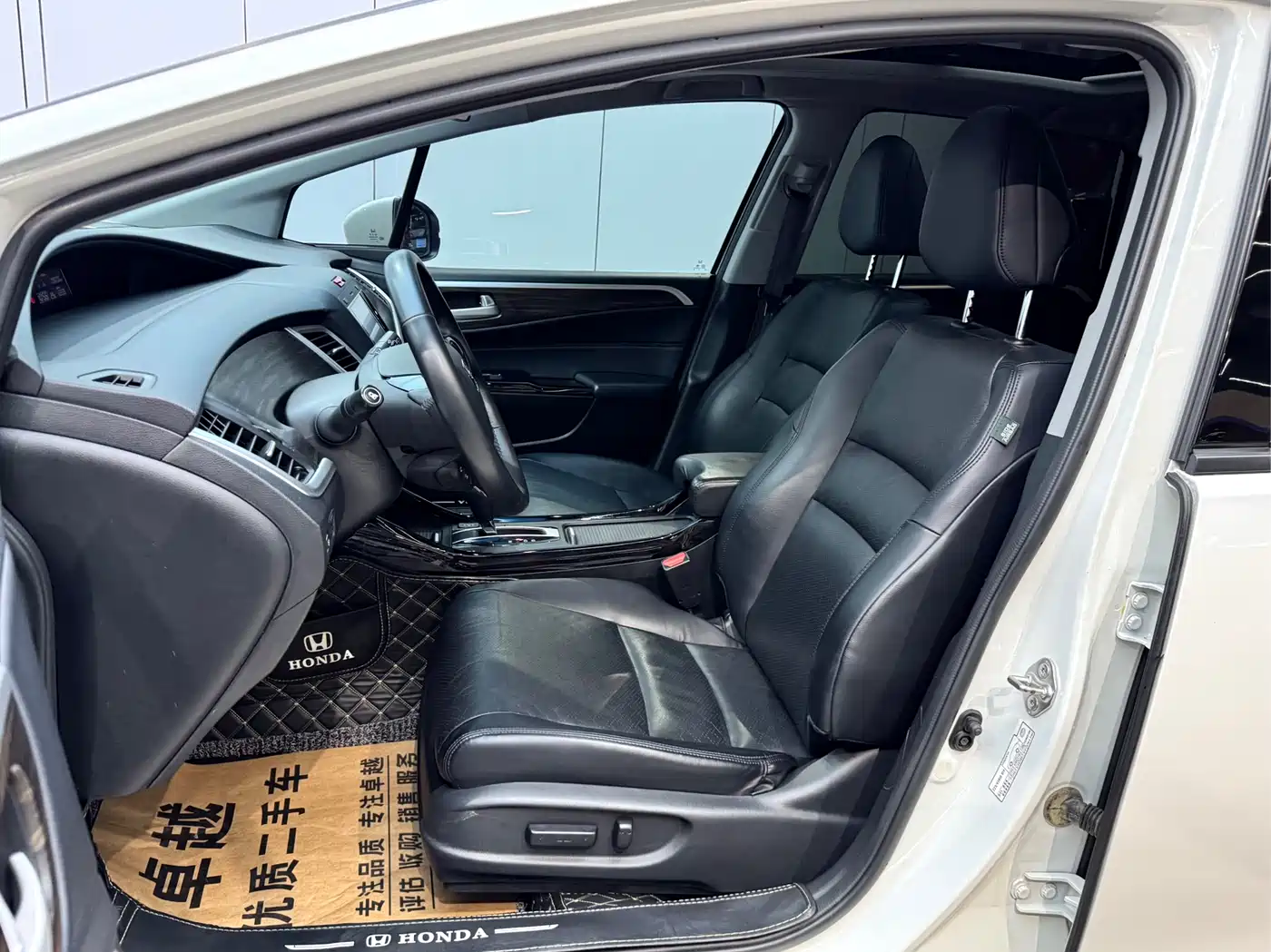 Honda Jade 2019 2017 210TURBO CVT Luxury Edition 5-seater