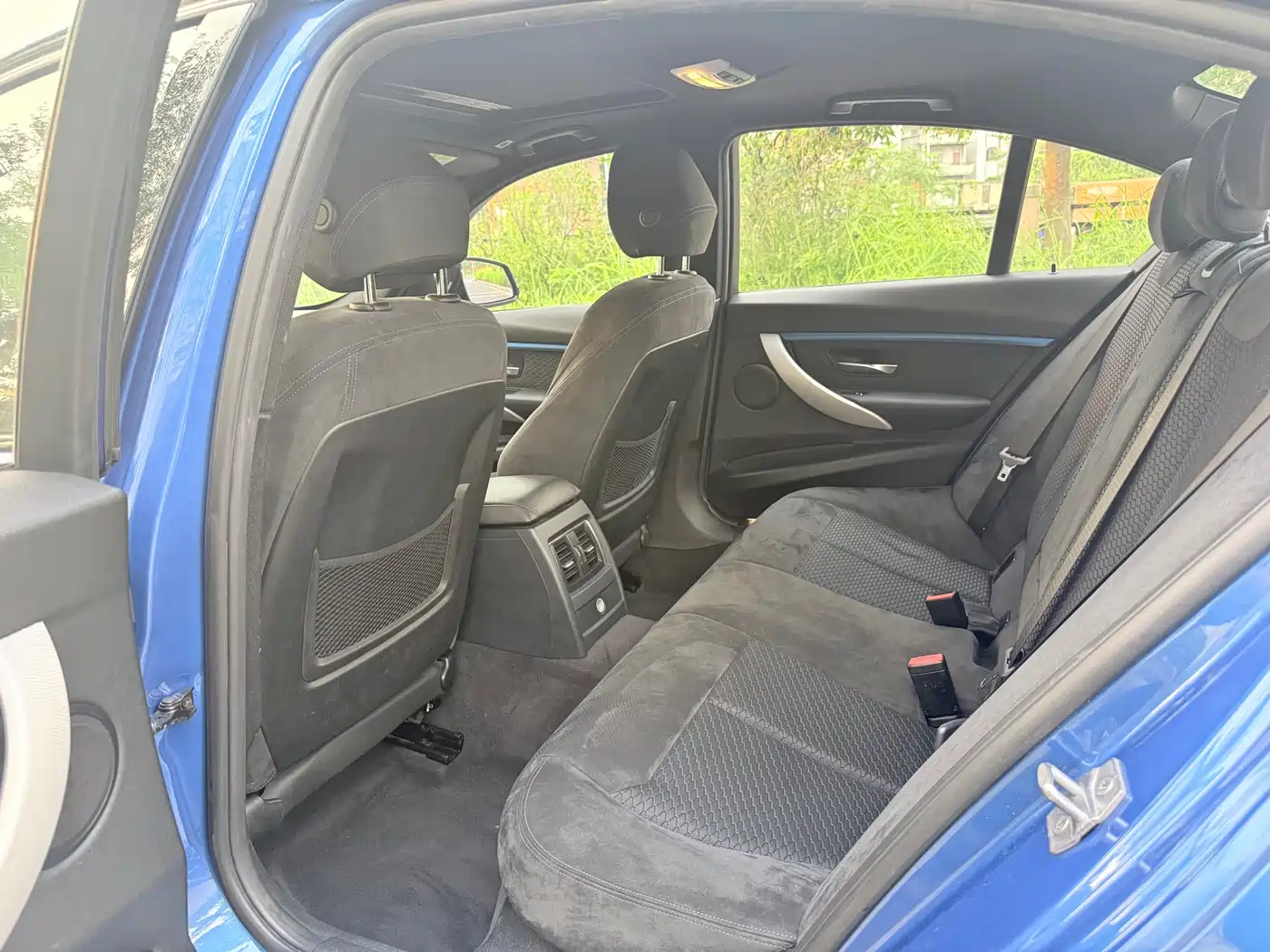 BMW 3 Series 2018 320i M Sport Package фото 6