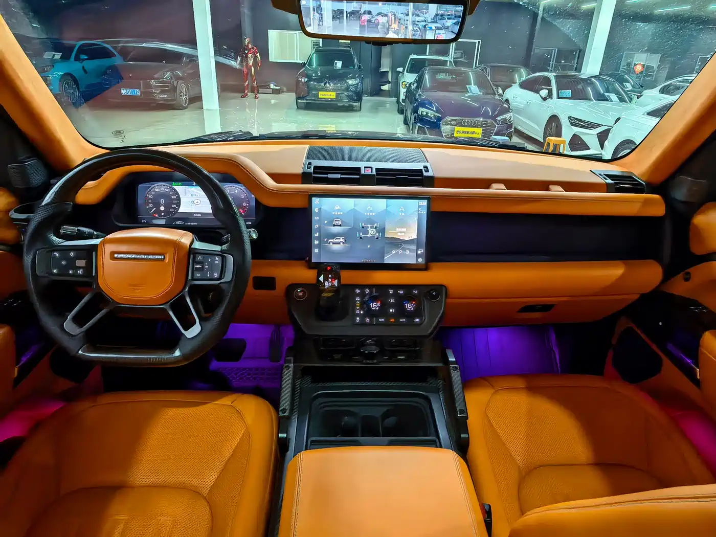 Land Rover Defender 2022 Model 90 3.0T P400 XS фото 7