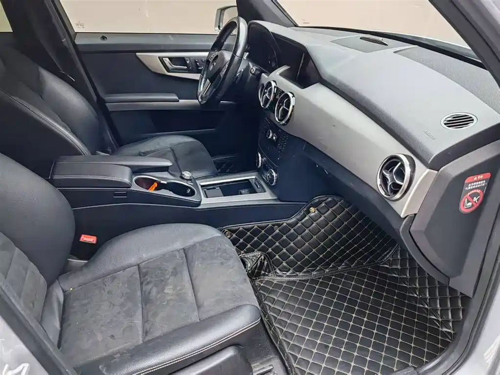 Mercedes-Benz GLK-Class 2015 GLK 300 4MATIC Fashion Ultimate Edition фото 11