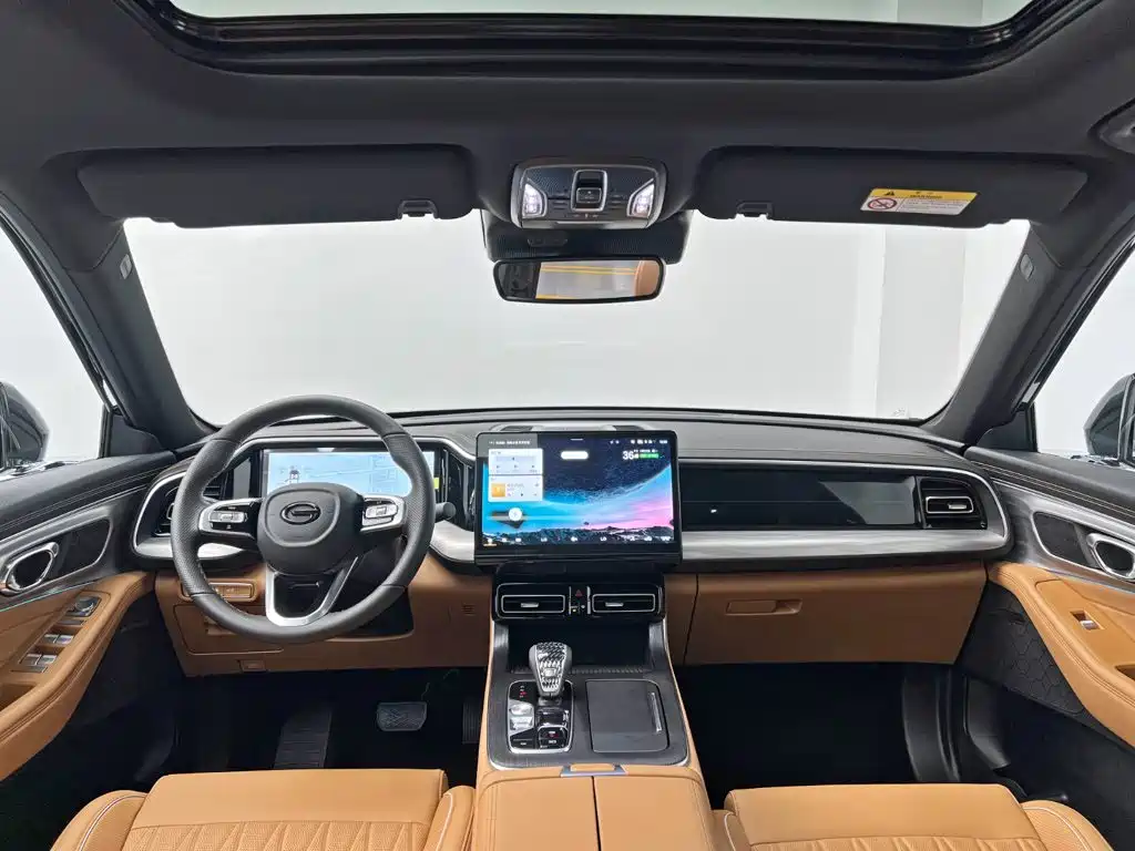 GAC Trumpchi Trumpchi GS8 2025 2025 Pilot Series 2.0TGDI 2WD Luxury Edition 5-seater