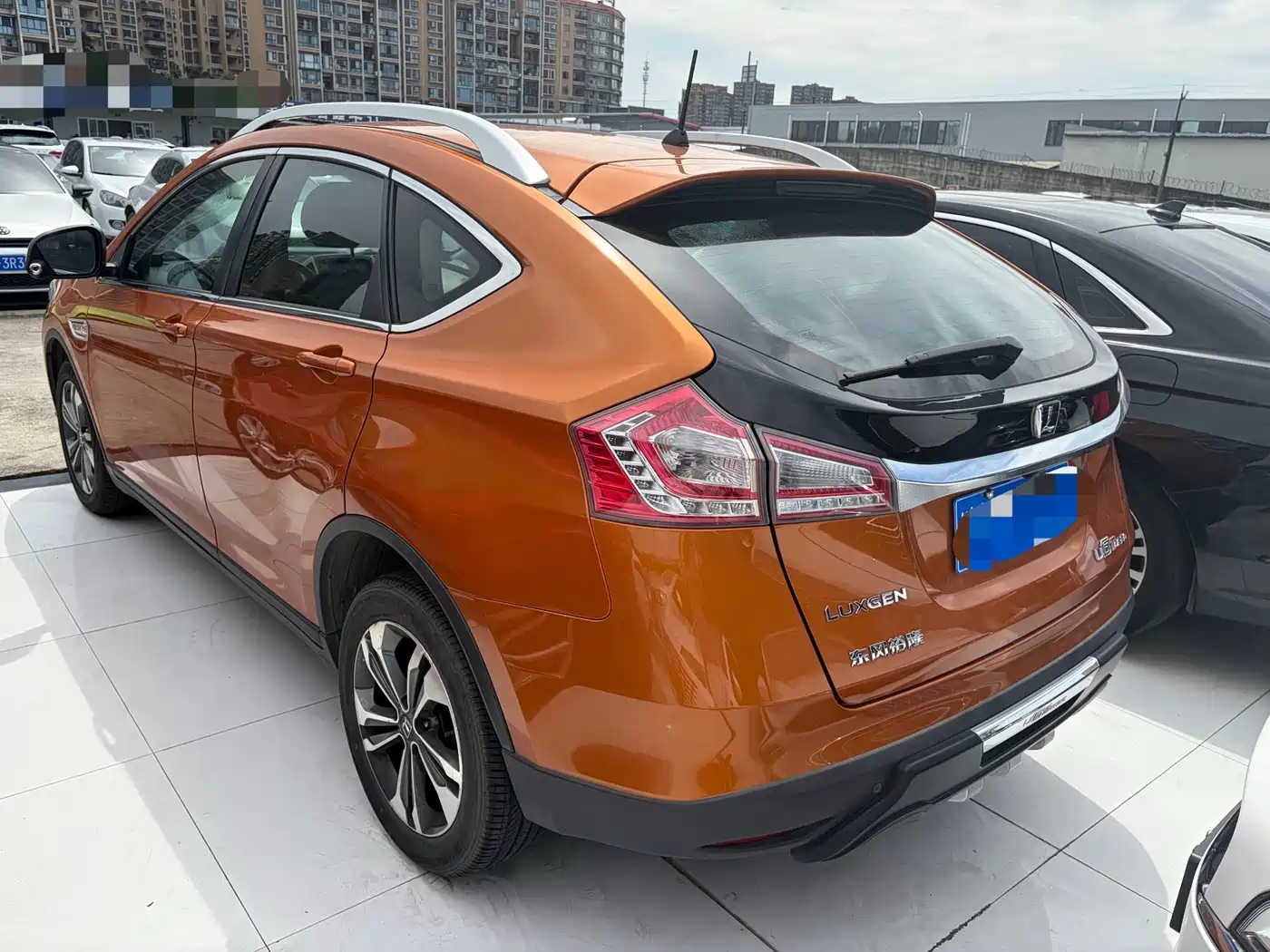 Luxgen U6 SUV 2015 2014 1.8T Fashion