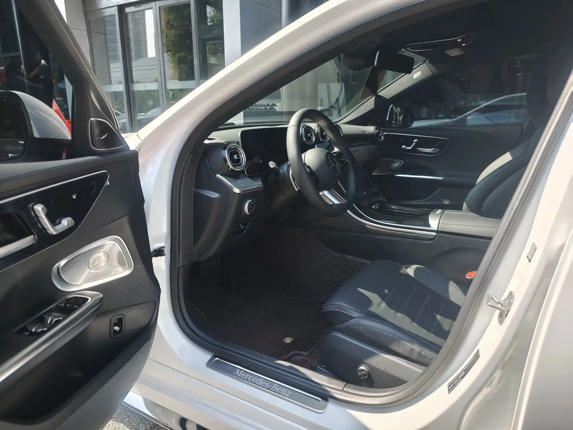 Фото 2 - Mercedes-Benz C-Class