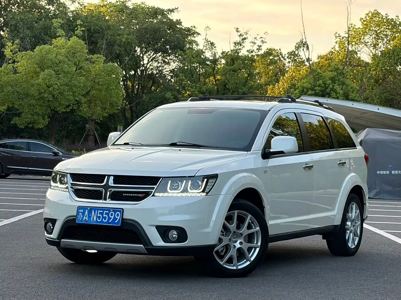 Dodge Journey 2016 2013 Model 2.4L 2WD Premium Edition