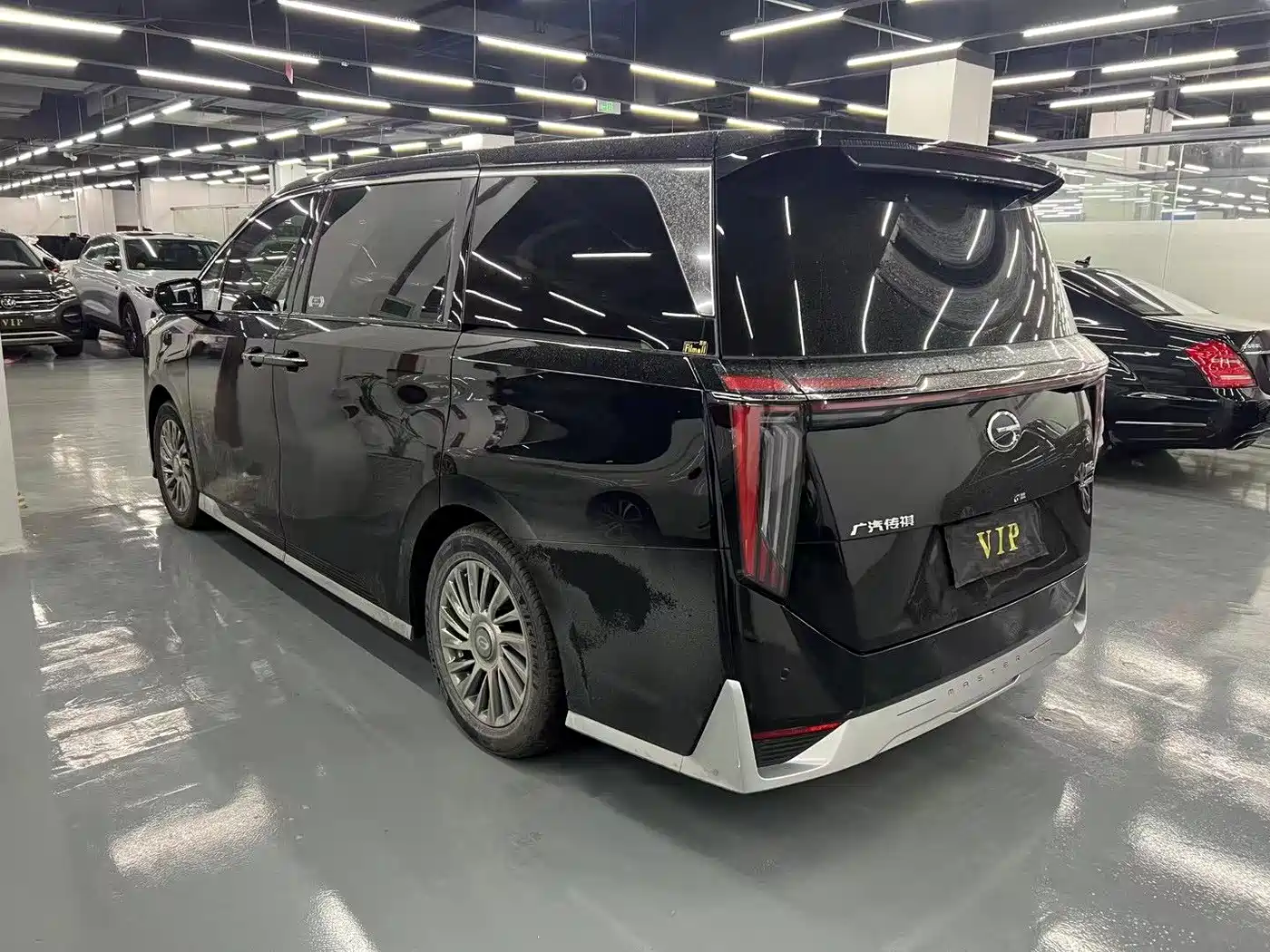 GAC Trumpchi Trumpchi M8 2024 Patriarch Series 400T Ultimate Edition фото 7