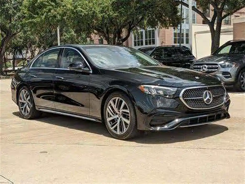 MERCEDES-BENZ E-CLASS