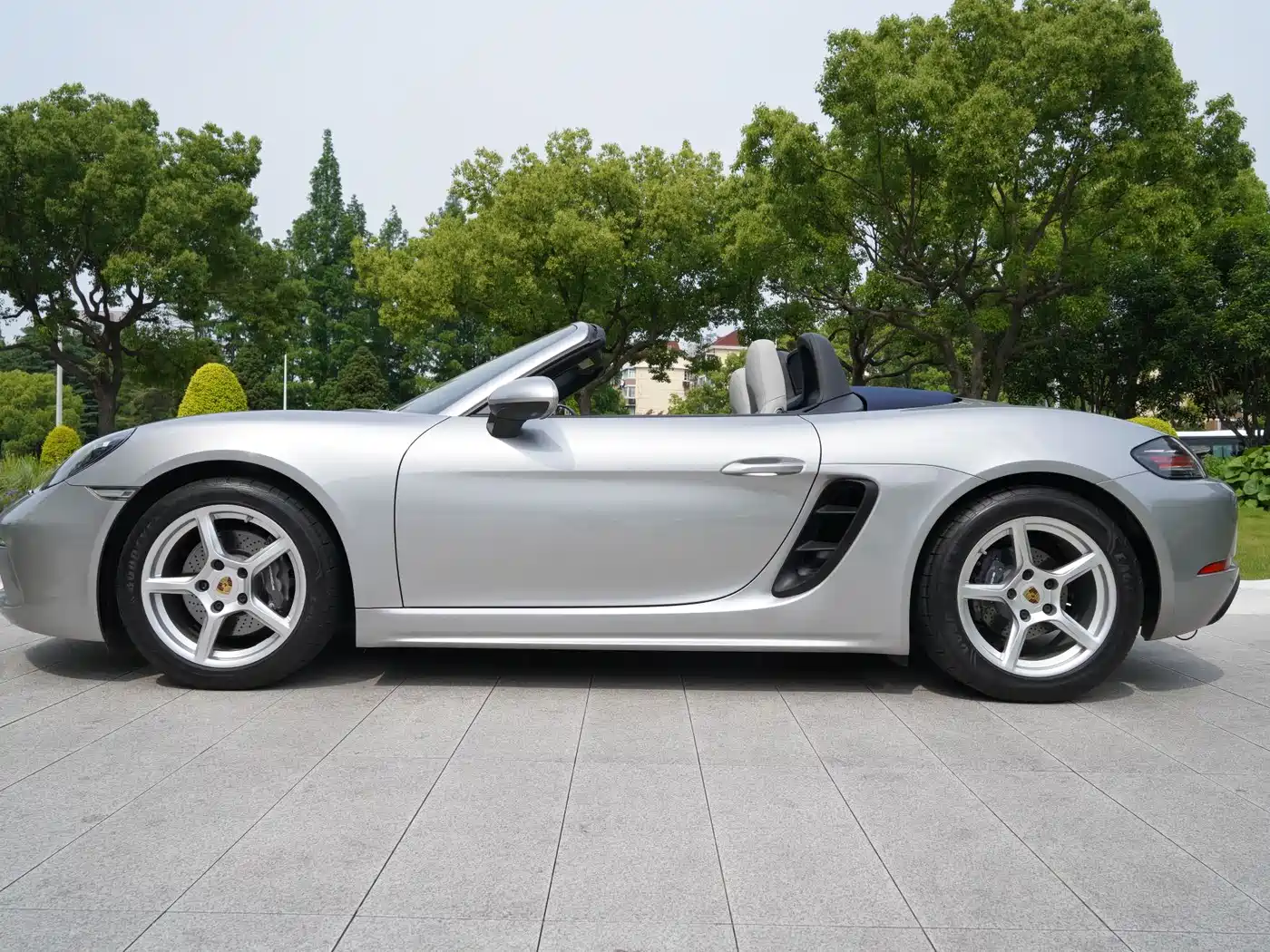 Porsche 718 2022 Boxster 2.0T фото 3