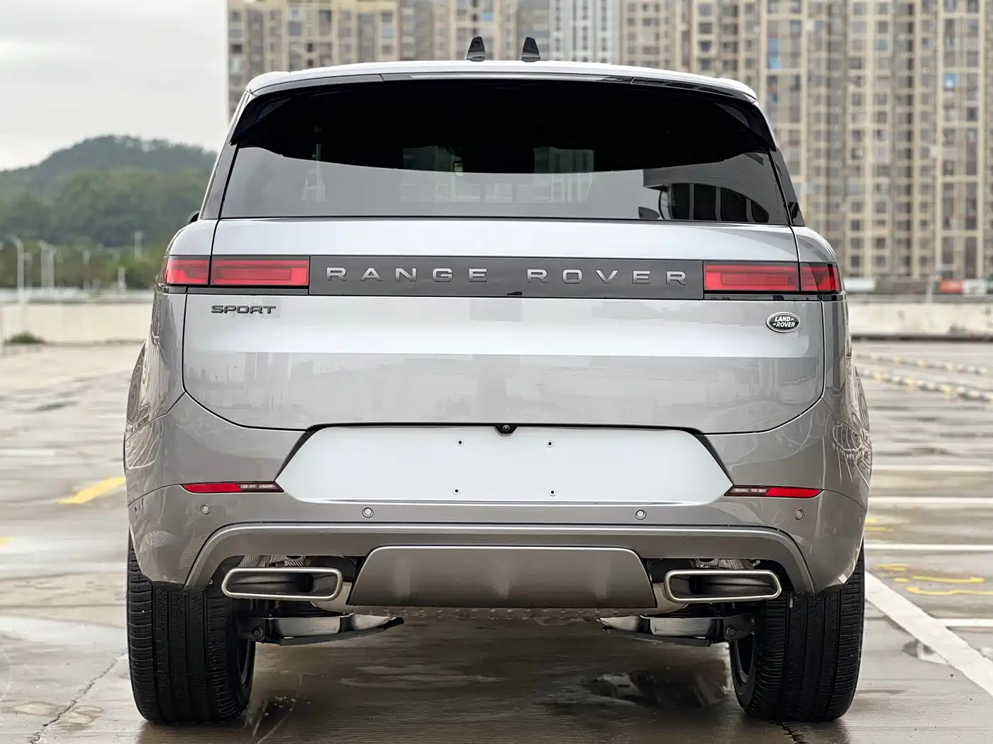 Land Rover Range Rover Sport 2025 400PS Dynamic SE фото 9