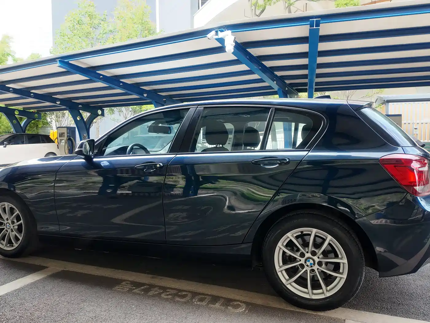 BMW 1 Series (Import) 2013 Facelift 118i Leading Model фото 18