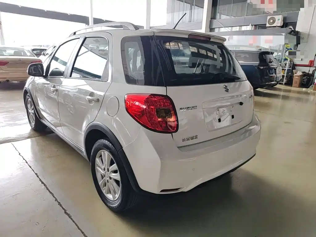 Suzuki SX4 2015 2013 1.6L Automatic Coolray