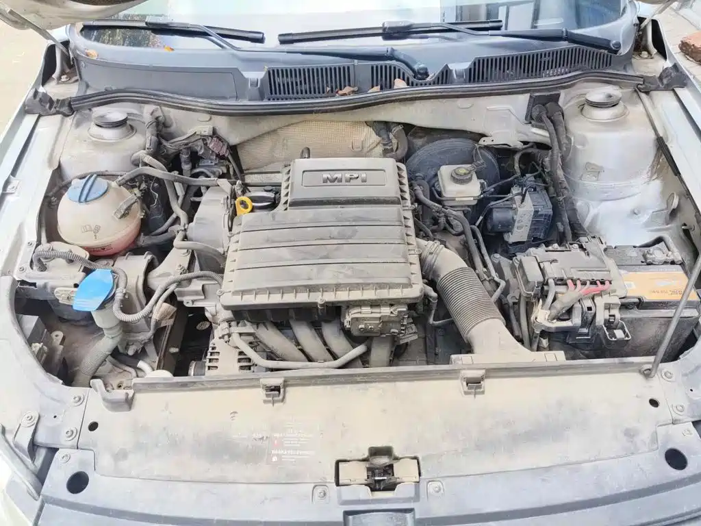 Photo 3 - Volkswagen Lavida