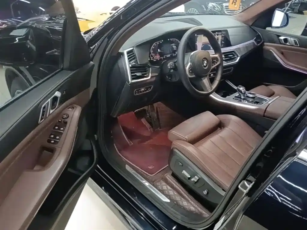 BMW X5 (Import) 2019 xDrive40i M Sport Package фото 16