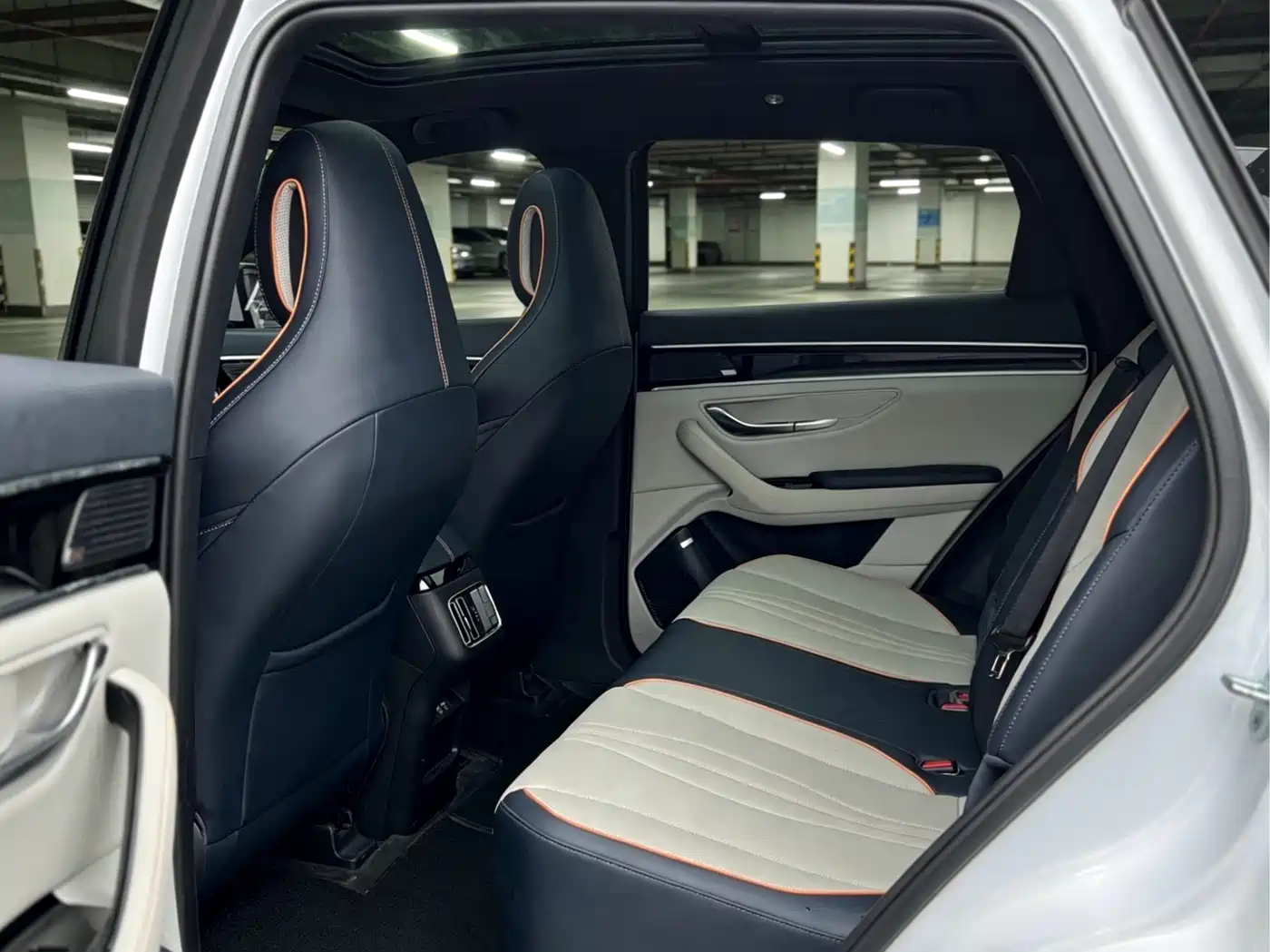 BYD Song PLUS PHEV 2021 DM-i 110KM Flagship PLUS фото 6