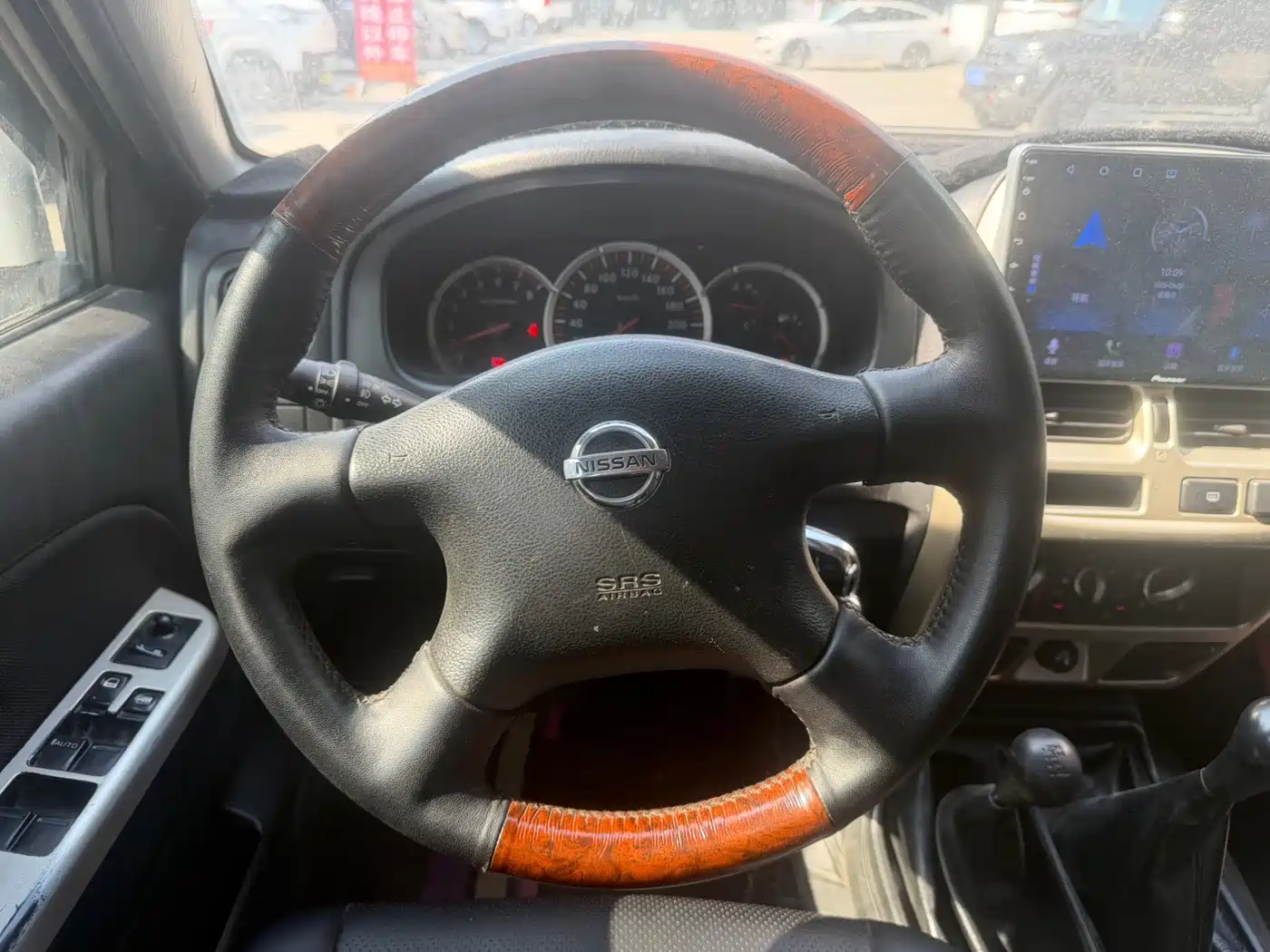 Nissan Paladin 2012 2013 2.4L 4WD Standard (China IV)