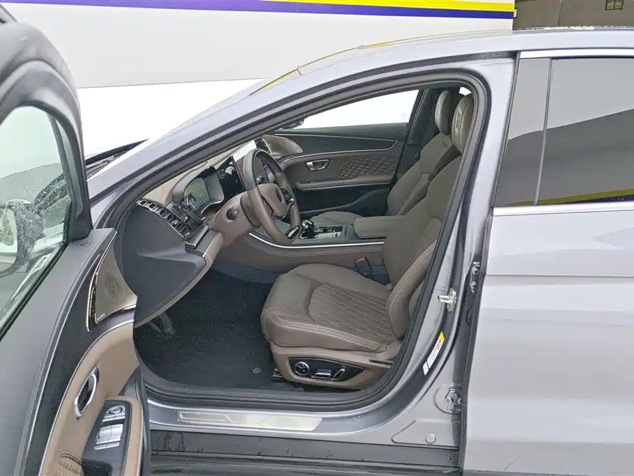 BYD Han 2023 DM-i Champion Edition 121KM Premium фото 9