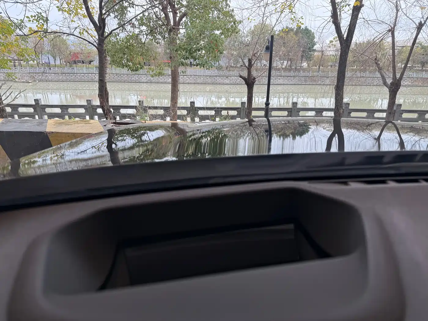 BMW 5 Series 2021 530Li Premium M Sport Package фото 18