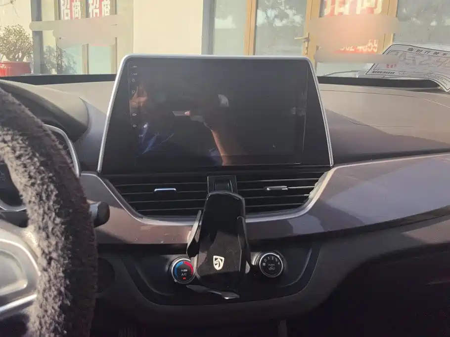 Baojun 310W 2018 2017 1.5L Manual Comfort China V