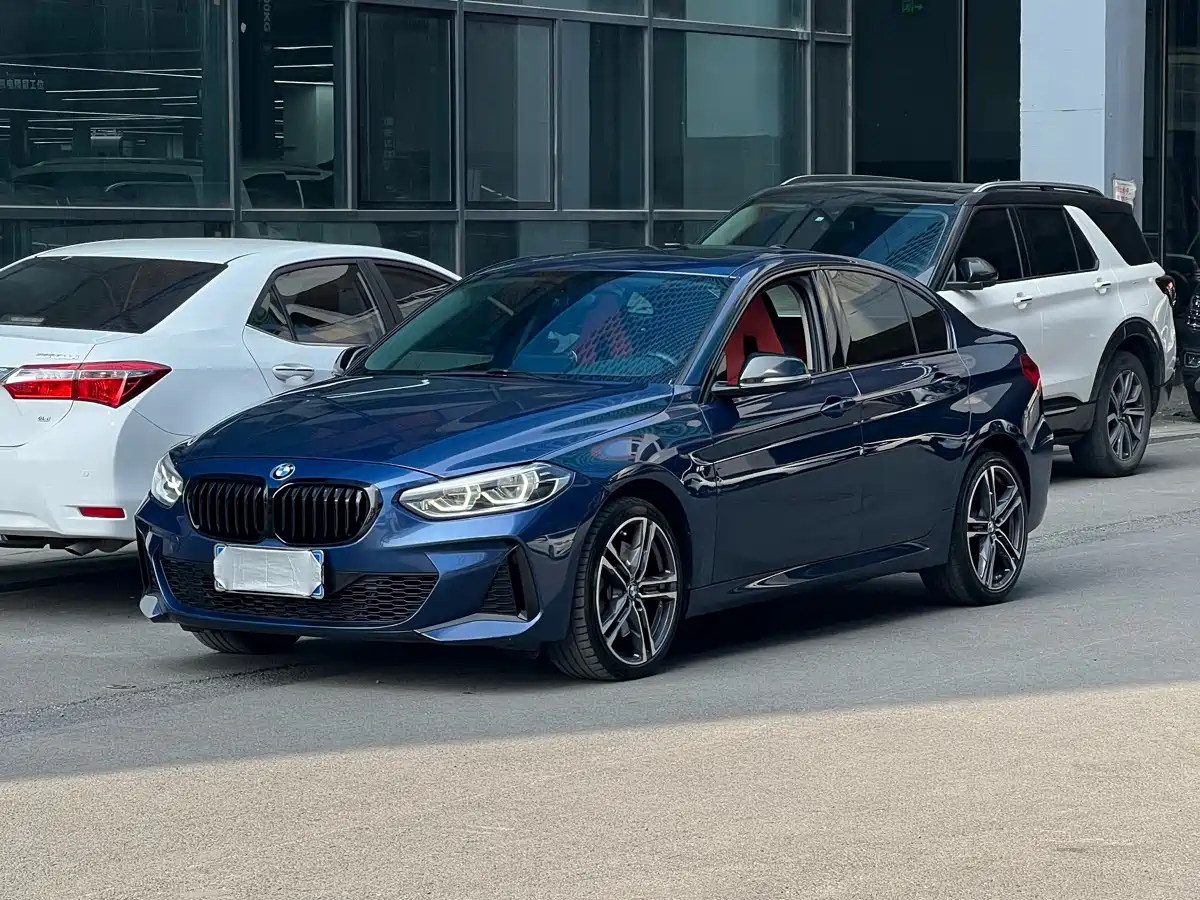 BMW 1 Series 2021 125i M Sport Black Night Edition