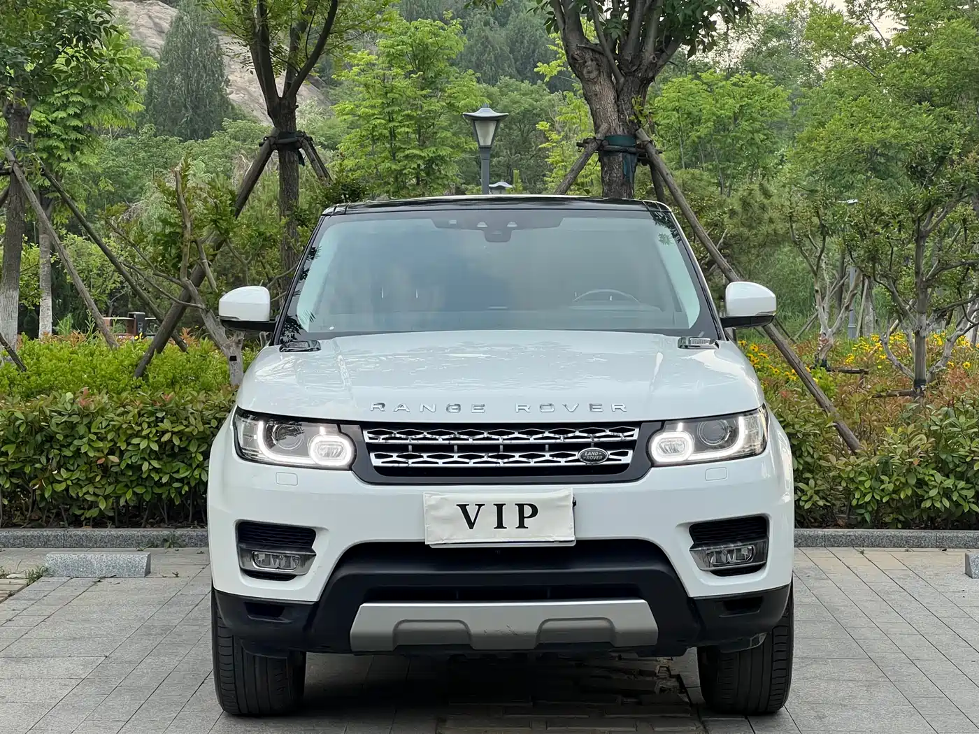 Land Rover Range Rover Sport 2017 3.0 SC V6 HSE фото 2