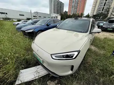 AITO M5