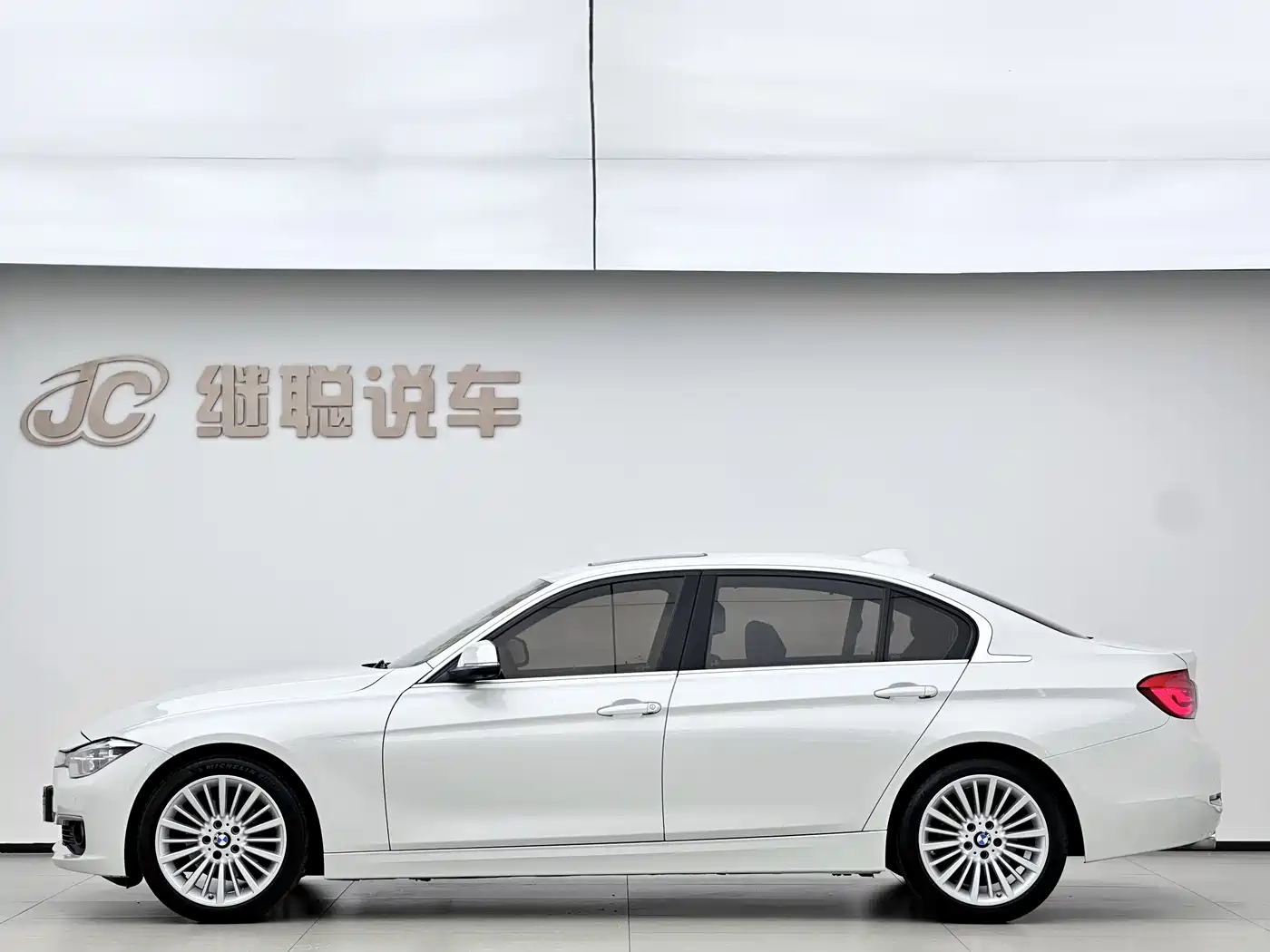BMW 3 Series 2018 320Li Fashion Style фото 5