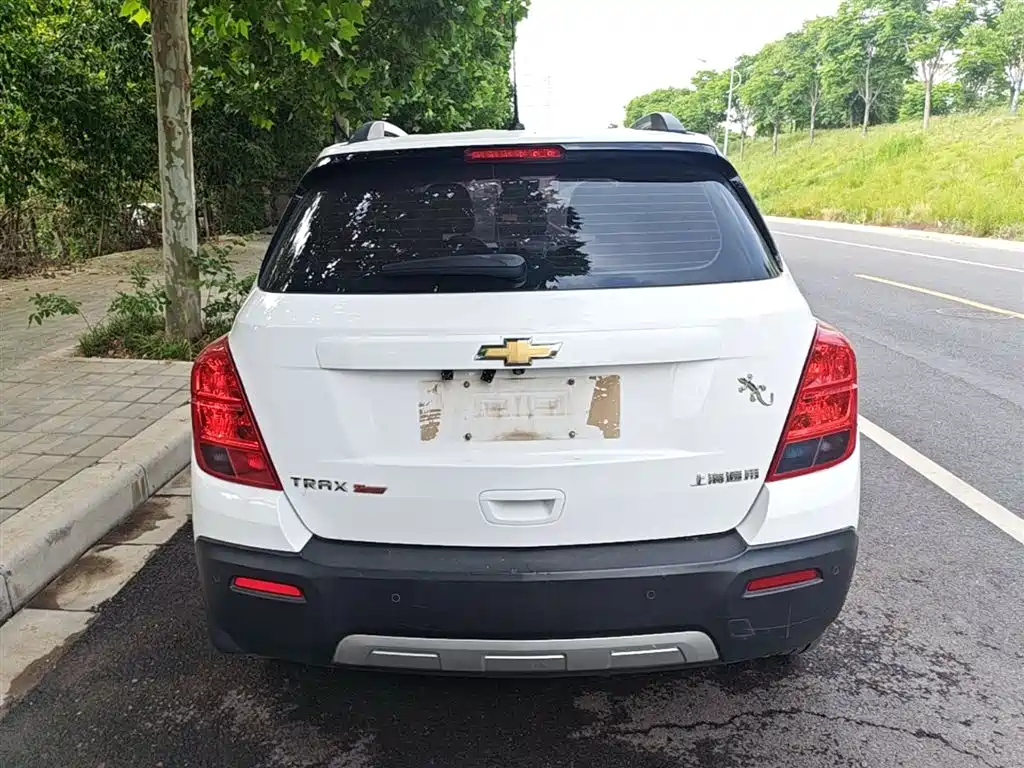 Chevrolet Trax 2016 1.4T Automatic 2WD Luxury фото 6