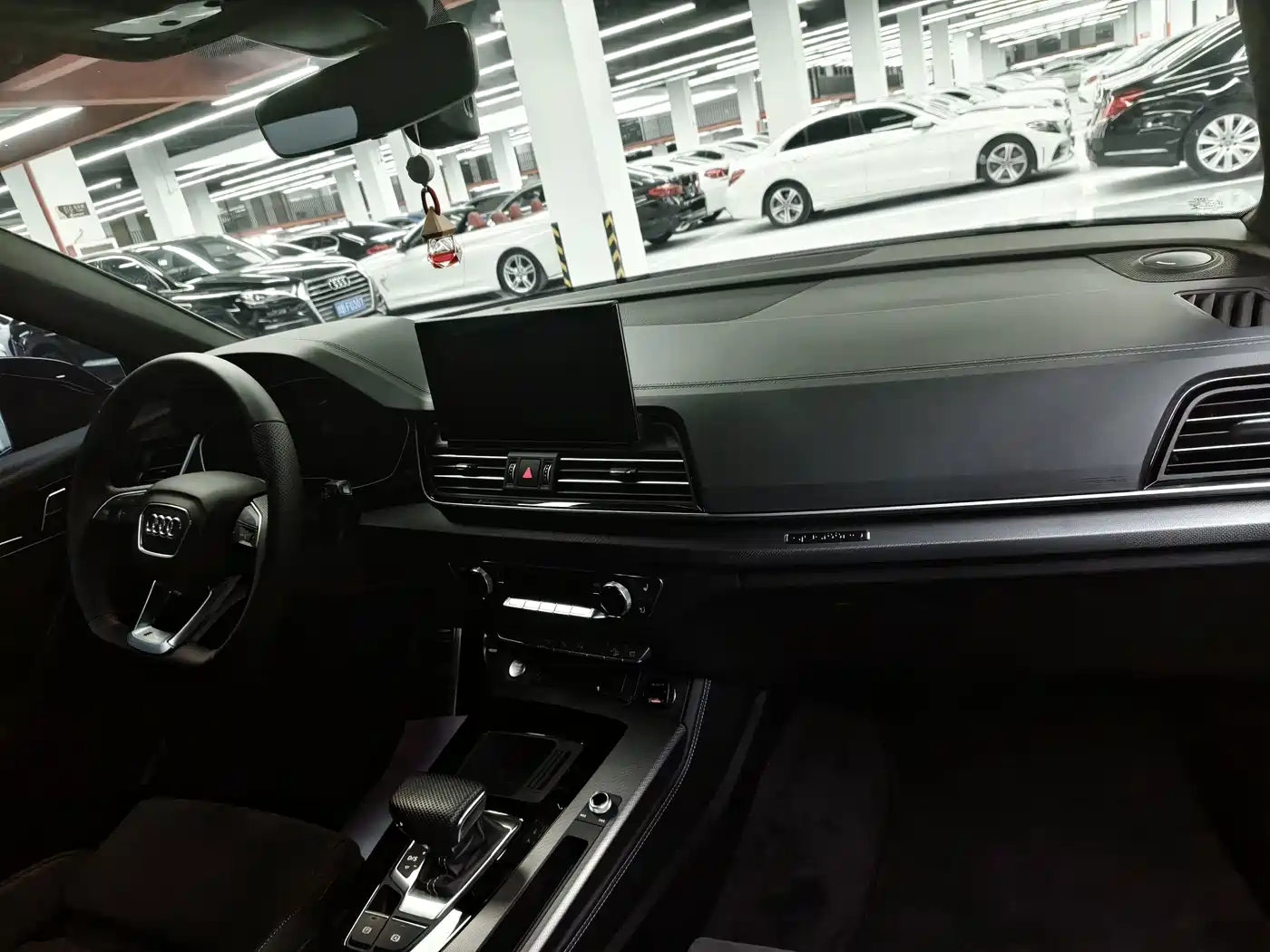 Audi Q5L Sportback 2024 2024 40 TFSI Luxury Version