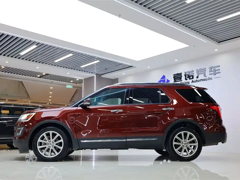Ford Explorer (Import) 2016 3.5T Platinum Edition фото 3