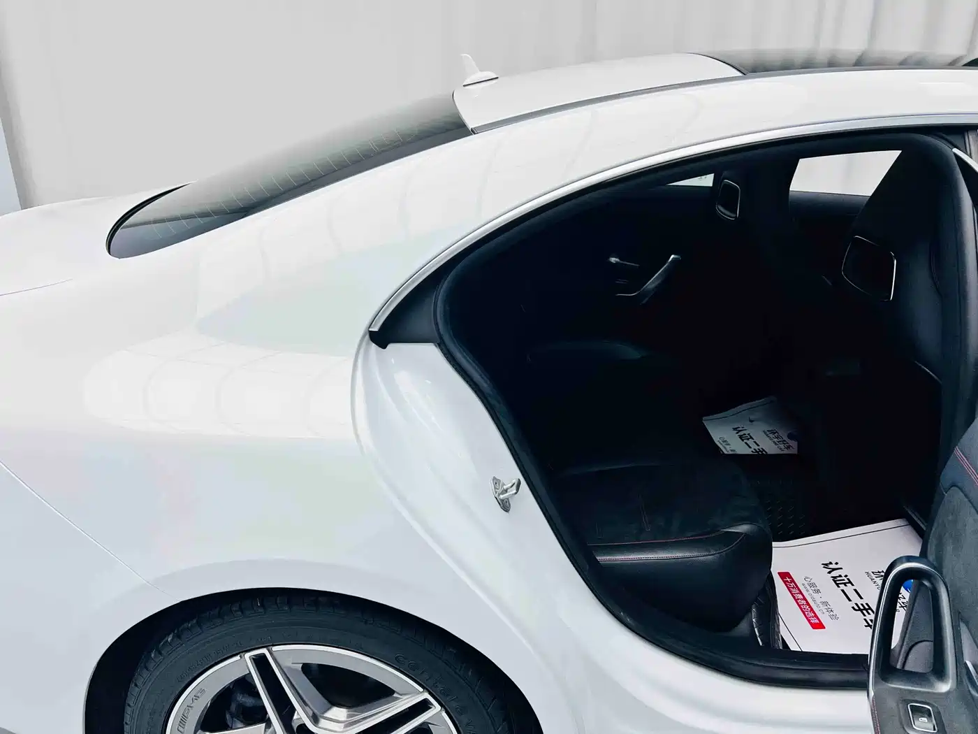 Mercedes-Benz CLA (Import) 2020 CLA 200 фото 23