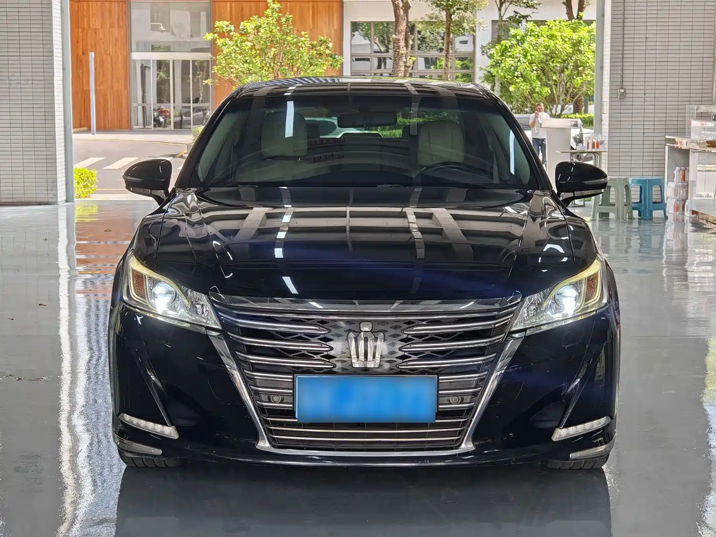 Toyota Crown 2015 2.0T Fashion фото 2