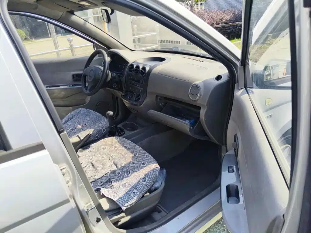 Wuling Motors Wuling Hongguang 2013 2013 1.5L Basic