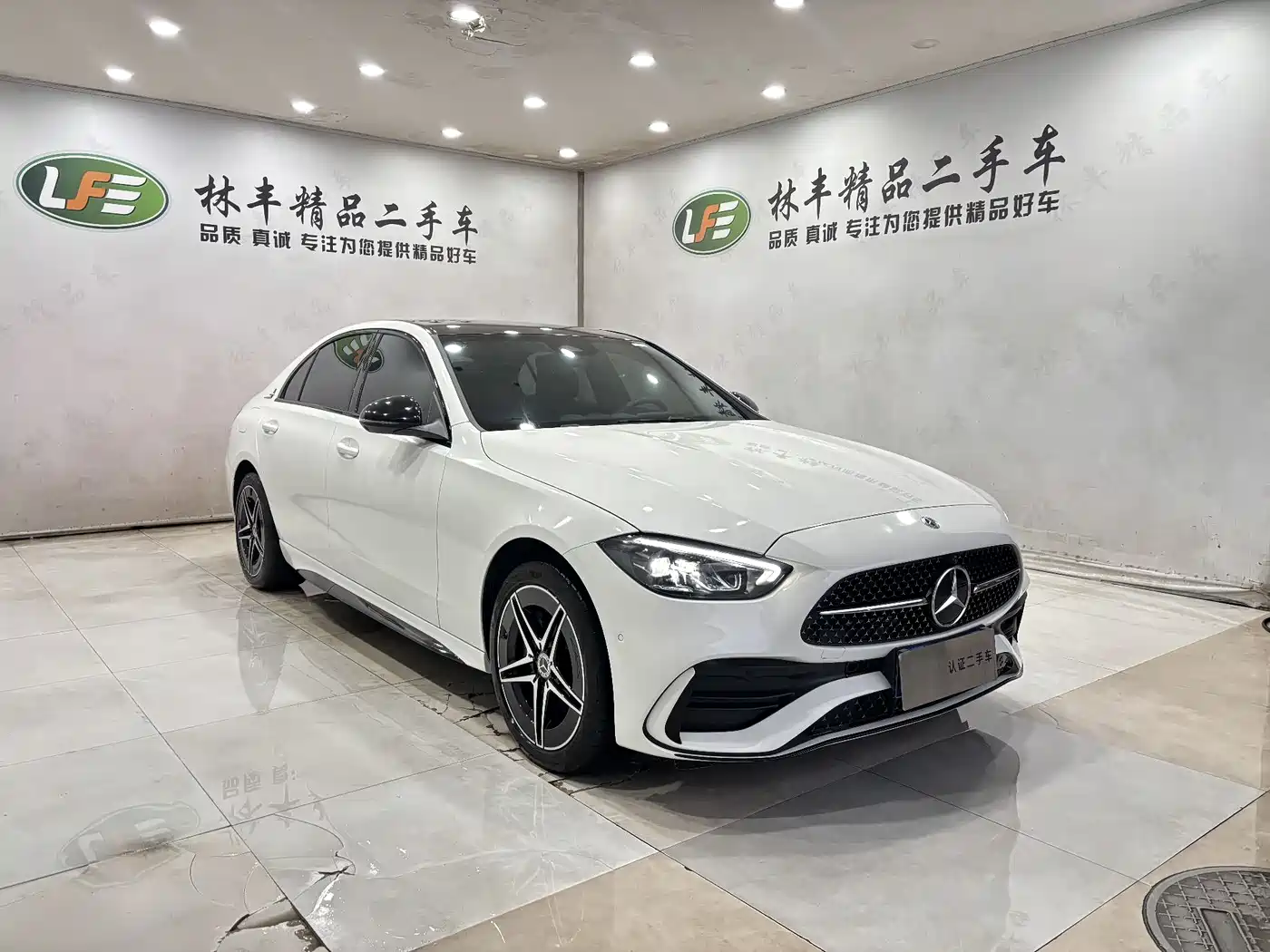 Mercedes-Benz C-Class 2025 Facelift C 260 L Night Sport Edition фото 4