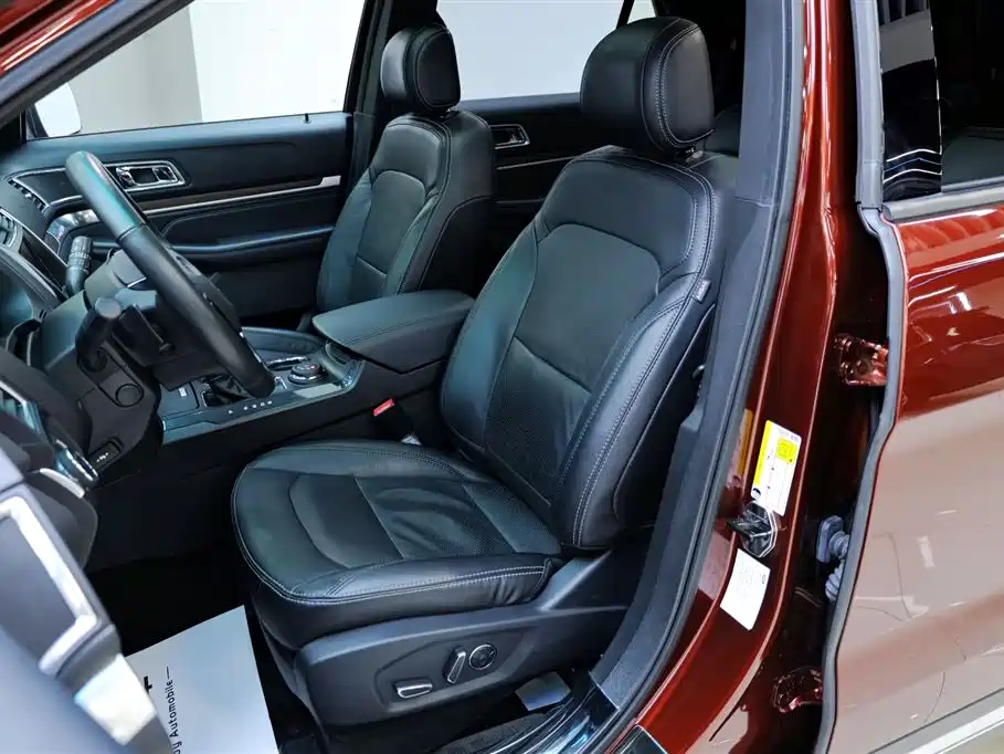 Ford Explorer (Import) 2016 3.5T Platinum Edition фото 27