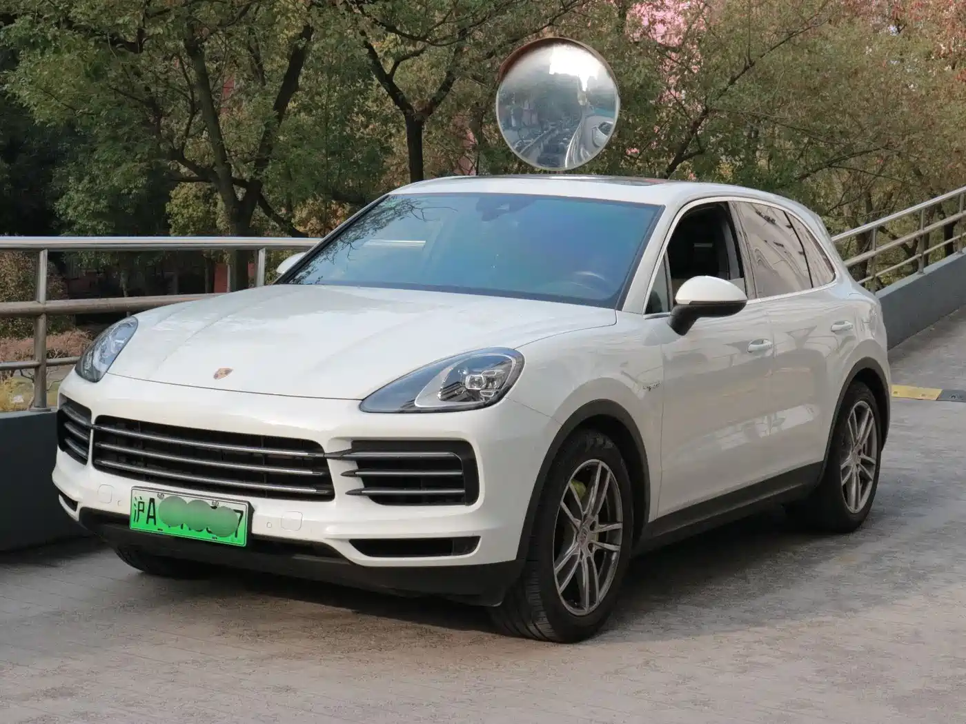 PORSCHE CAYENNE NEW ENERGY