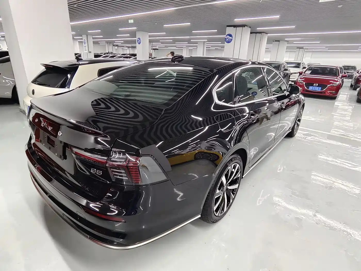 Volvo S90 2026 B5 Zhiyi Luxury Edition фото 4