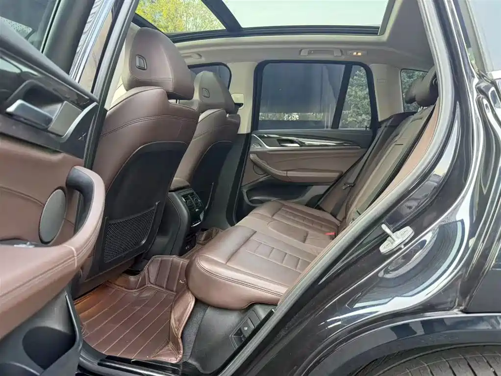 BMW X3 2021 xDrive30i Leading M Sport Package фото 11