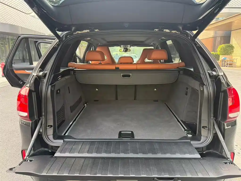 BMW X5 M 2015 X5 M фото 15