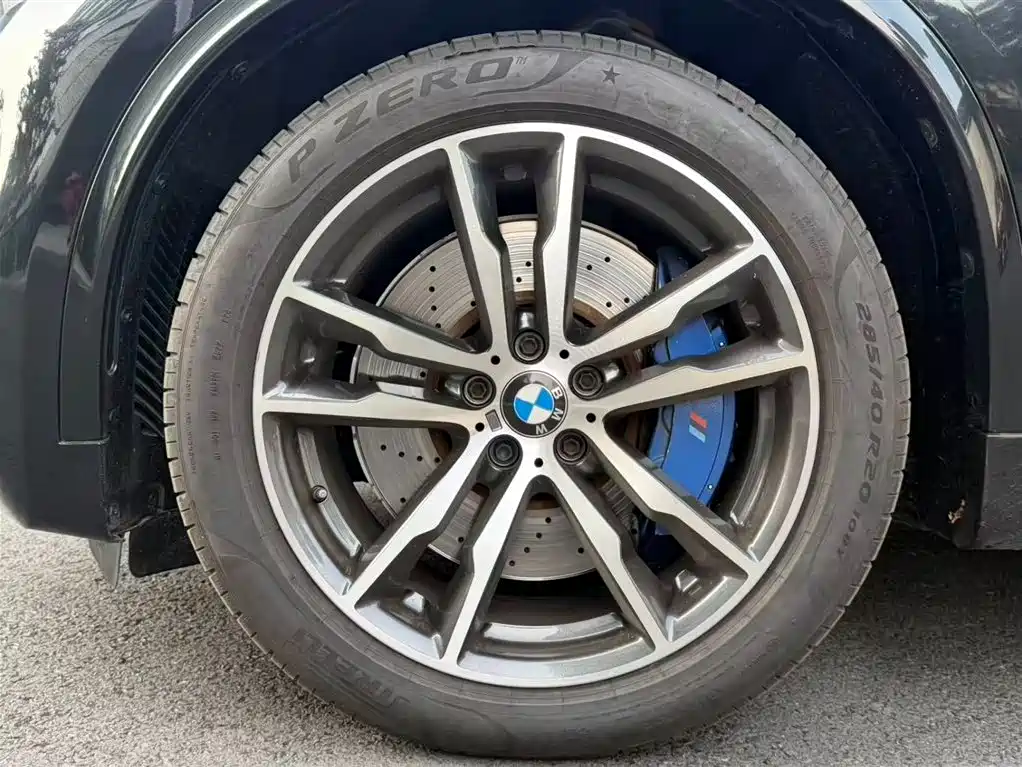 BMW X5 M 2015 X5 M фото 19