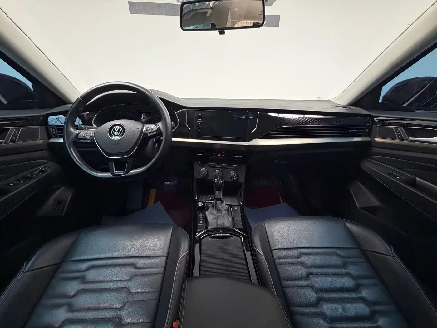 Volkswagen Passat 2021 Model 330TSI Elite Edition фото 13