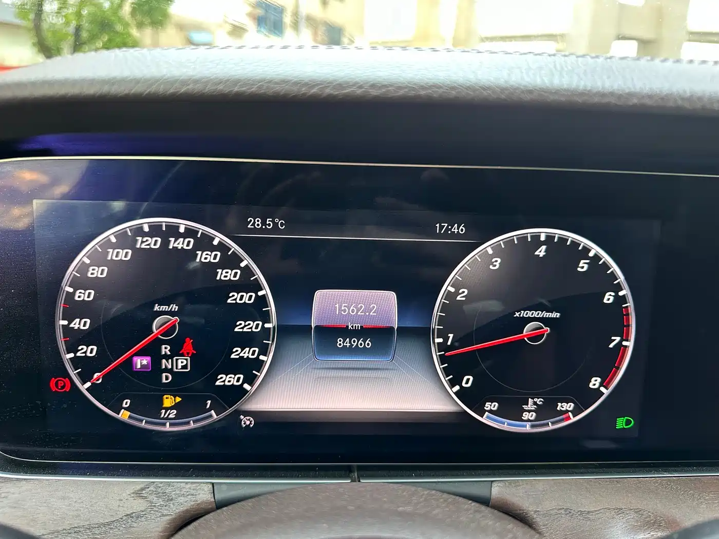 Mercedes-Benz E-Class 2019 E 300 L Sport Luxury фото 16