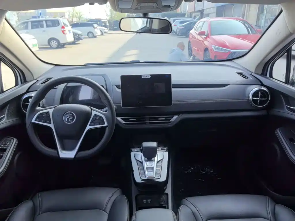 BYD Yuan New Energy 2020 2019 EV535 Smart Connected Trend Leader Type