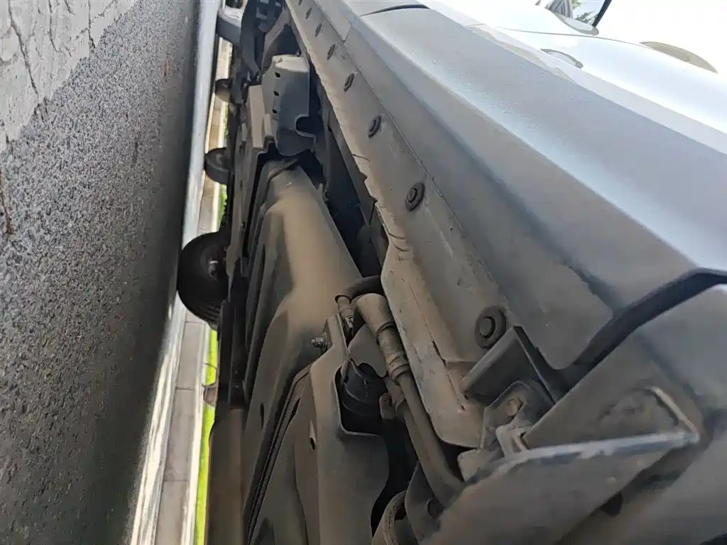 Toyota RAV4 Rongfang 2016 2.0L CVT 2WD Urban (China V) фото 20