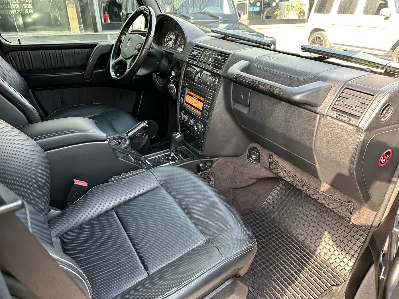 Mercedes-Benz G-Class AMG 2009 AMG G 55 фото 14